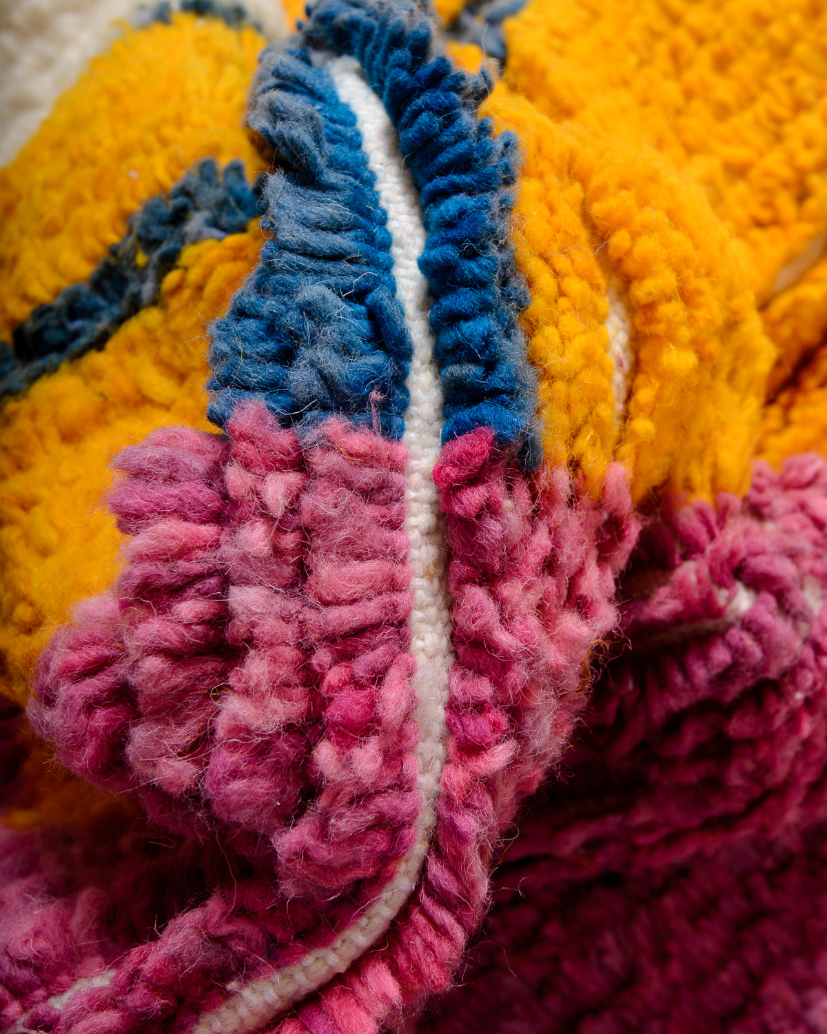 Modern designer handcrafted Berber rug from Morocco. Azilal rug with beautiful colours and patterns. Made of sheep’s wool and colourful cotton.