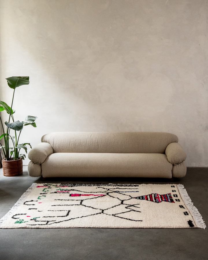 Modern designer handcrafted Berber rug from Morocco. Azilal rug with beautiful colors and patterns. Made of sheep’s wool and colourful cotton.