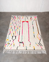 Modern designer handcrafted Berber rug from Morocco. Azilal rug with beautiful colors and patterns. Made of sheep’s wool and colourful cotton.