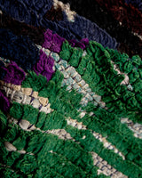 Moderner handgefertigter Berber-Teppich im Vintage-Stil aus Marokko. Boucherouite-Läuferteppich mit wunderschönen Farben und Mustern.
