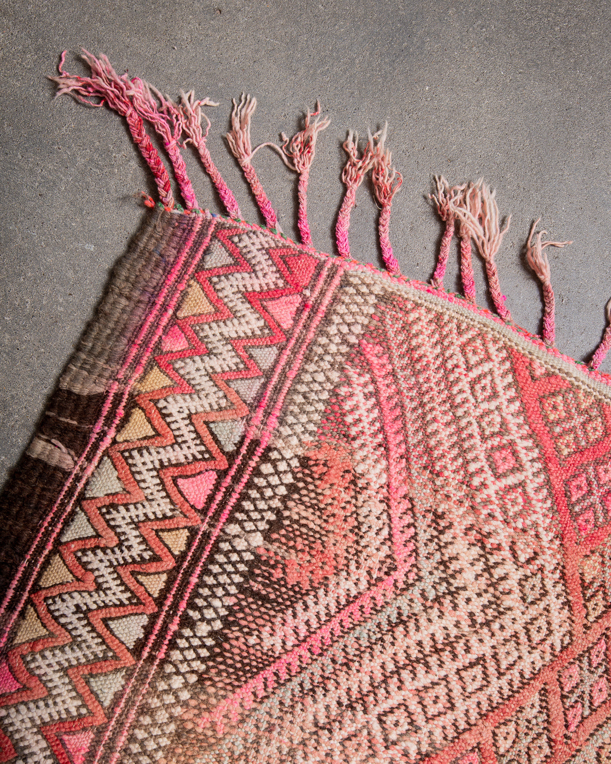 Modern, designer, handcrafted Berber rug from Morocco. Vintage Kelim carpet with beautiful designs and robust flat weave out of wool.