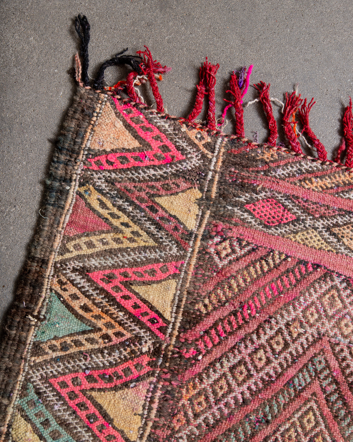 Modern, designer, handcrafted Berber rug from Morocco. Vintage Kelim carpet with beautiful designs and robust flat weave out of wool.