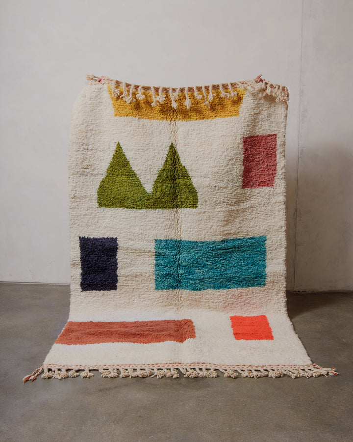 Berberlin Special Edition rug with geometric pattern. 