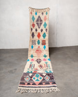Moderner, handgefertigter Berber-Läuferteppich aus Marokko. Beniourain mit schönen Farben und Mustern.
