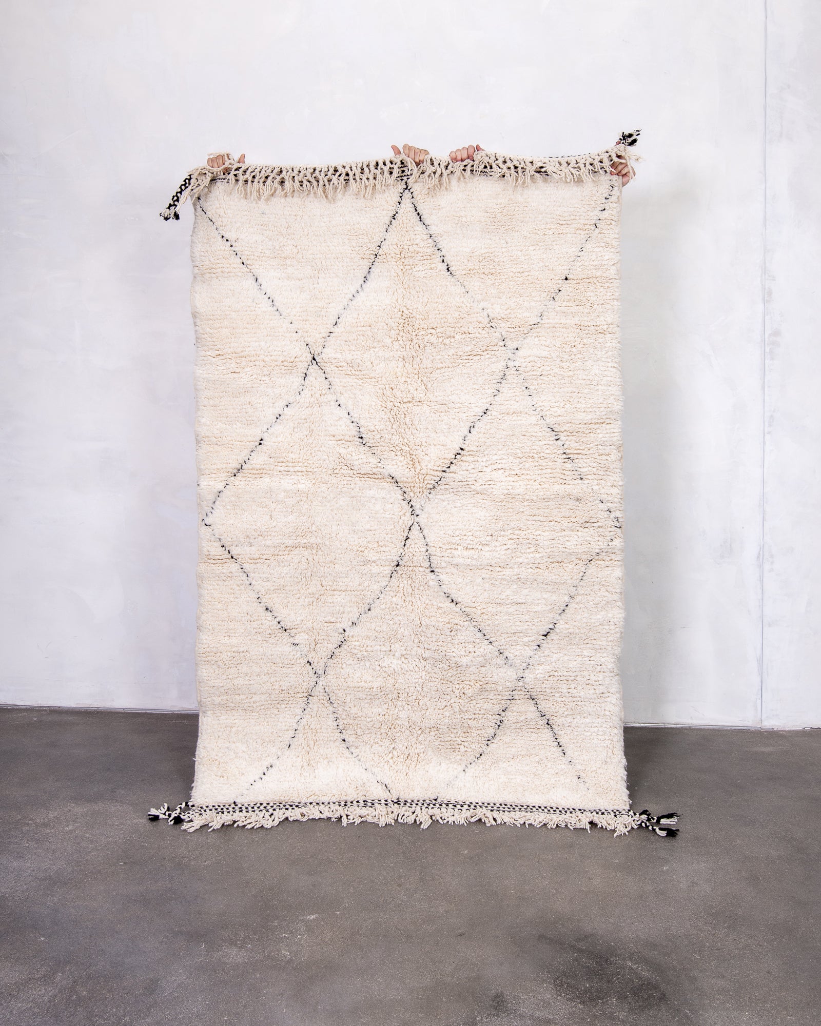 Modern designer handcrafted Berber rug from morocco Beniourain with beautiful colors and patterns