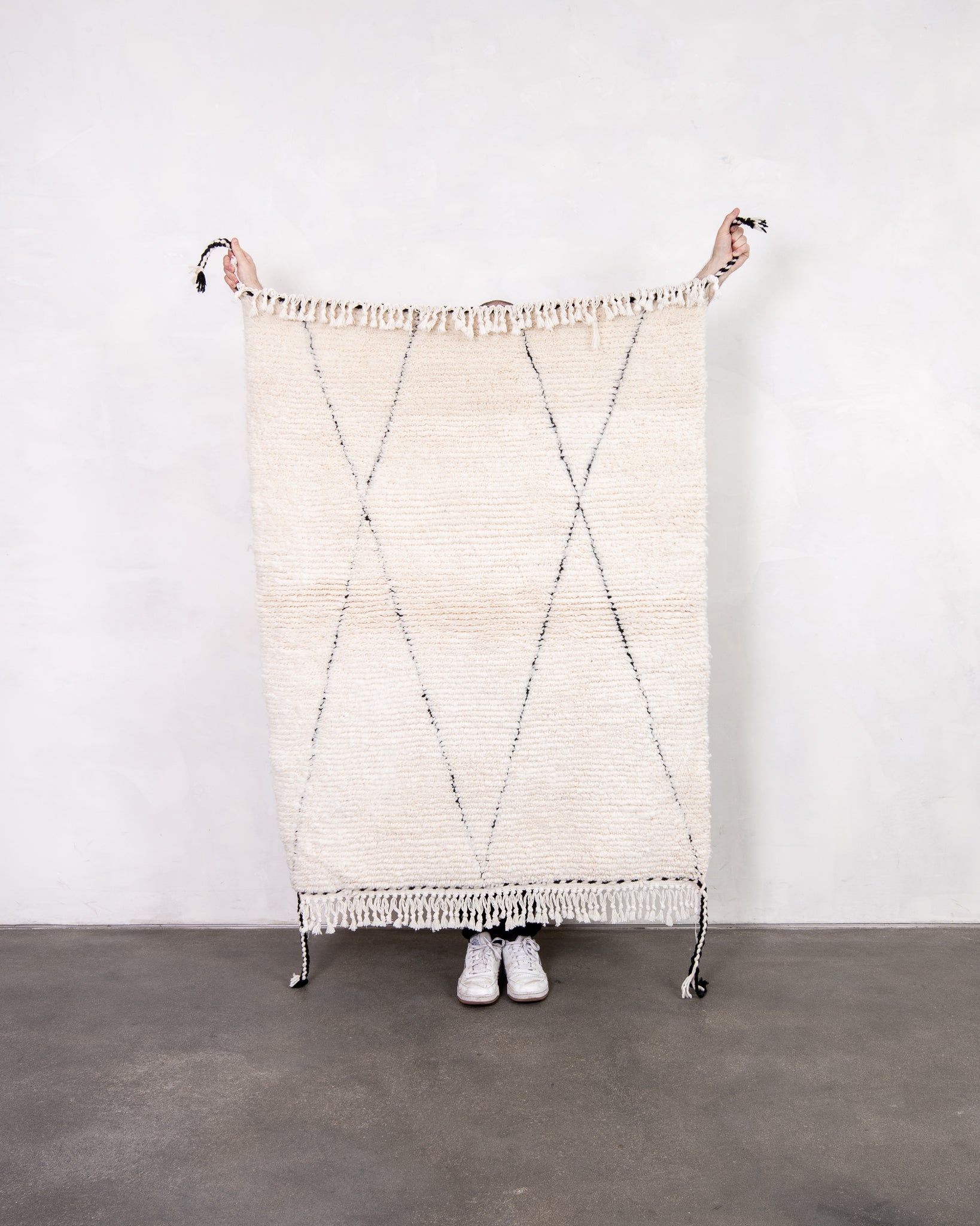 Modern designer handcrafted Berber rug from morocco Beniourain with beautiful colors and patterns