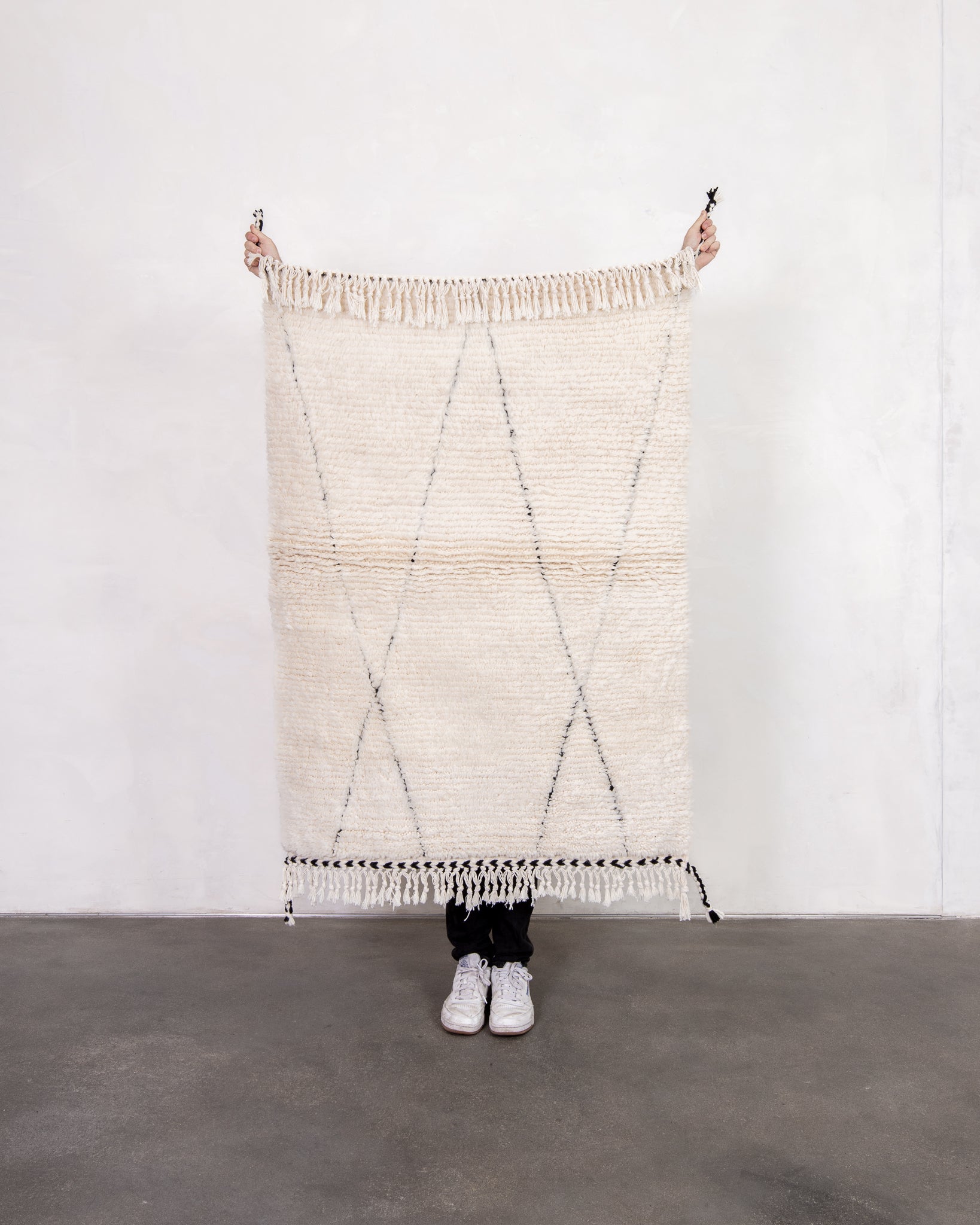 Modern designer handcrafted Berber rug from morocco Beniourain with beautiful colors and patterns