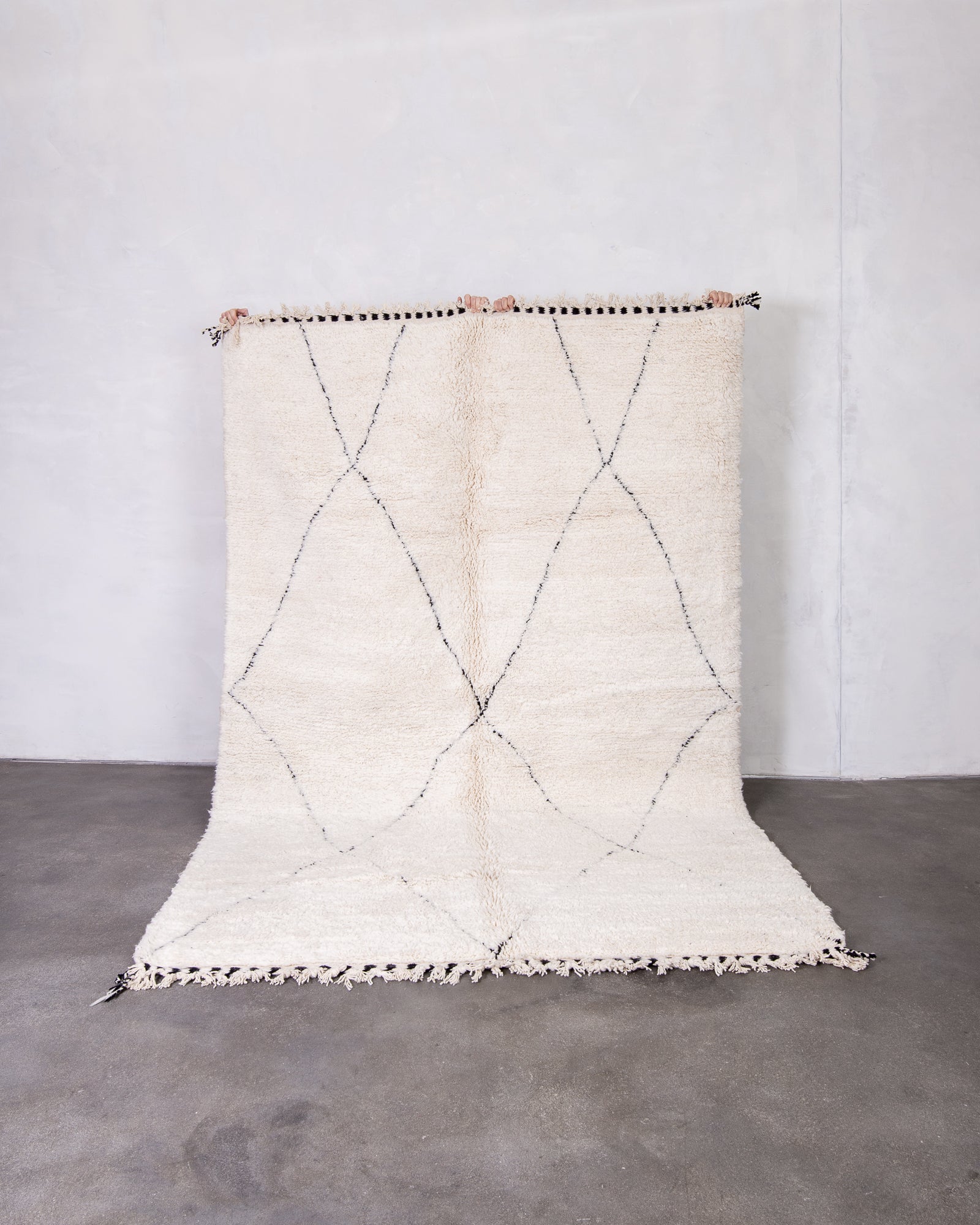 Modern designer handcrafted Berber rug from morocco Beniourain with beautiful colors and patterns