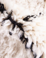 Moderner Designer handgefertigter Berber Teppich aus Marokko Beniourain mit schönen Farben und Mustern