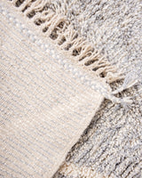 Moderner Designer handgefertigter Berber Teppich aus Marokko Beniourain mit schönen Farben und Mustern