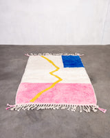 Modern designer handcrafted Berber rug from morocco Beniourain with beautiful colors and patterns