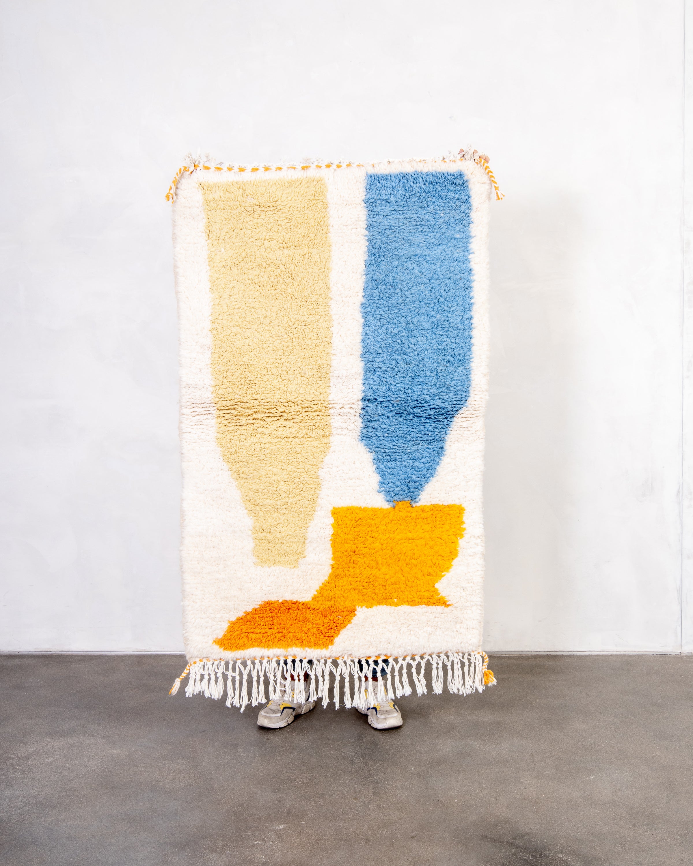 Modern designer handcrafted Berber rug from morocco Beniourain with beautiful colors and patterns