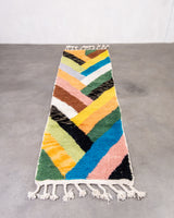Moderner Designer handgefertigter Berber Teppich aus Marokko Beniourain mit schönen Farben und Mustern