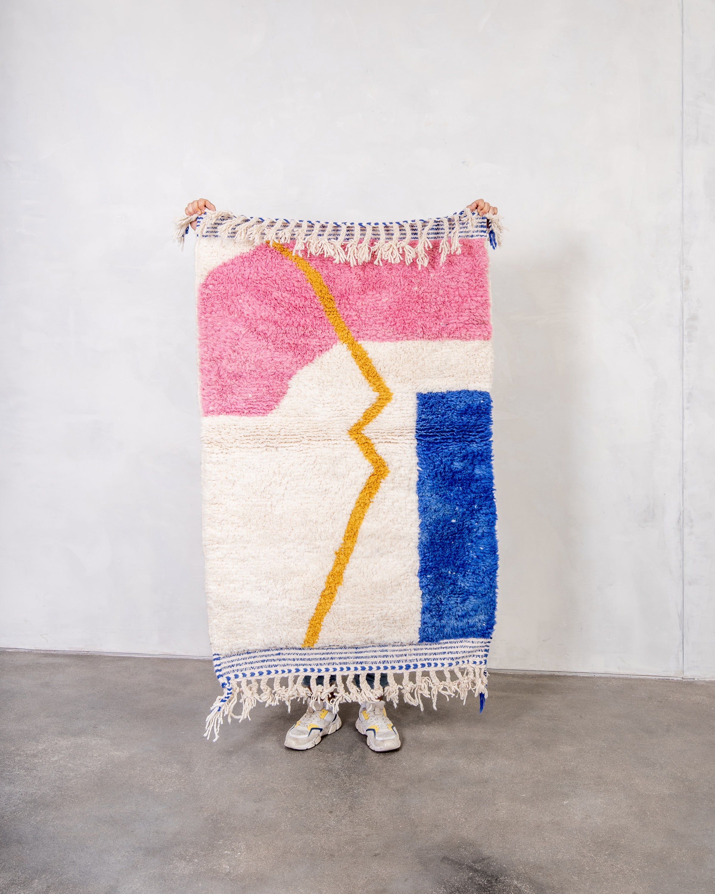 Modern designer handcrafted Berber rug from morocco Beniourain with beautiful colors and patterns