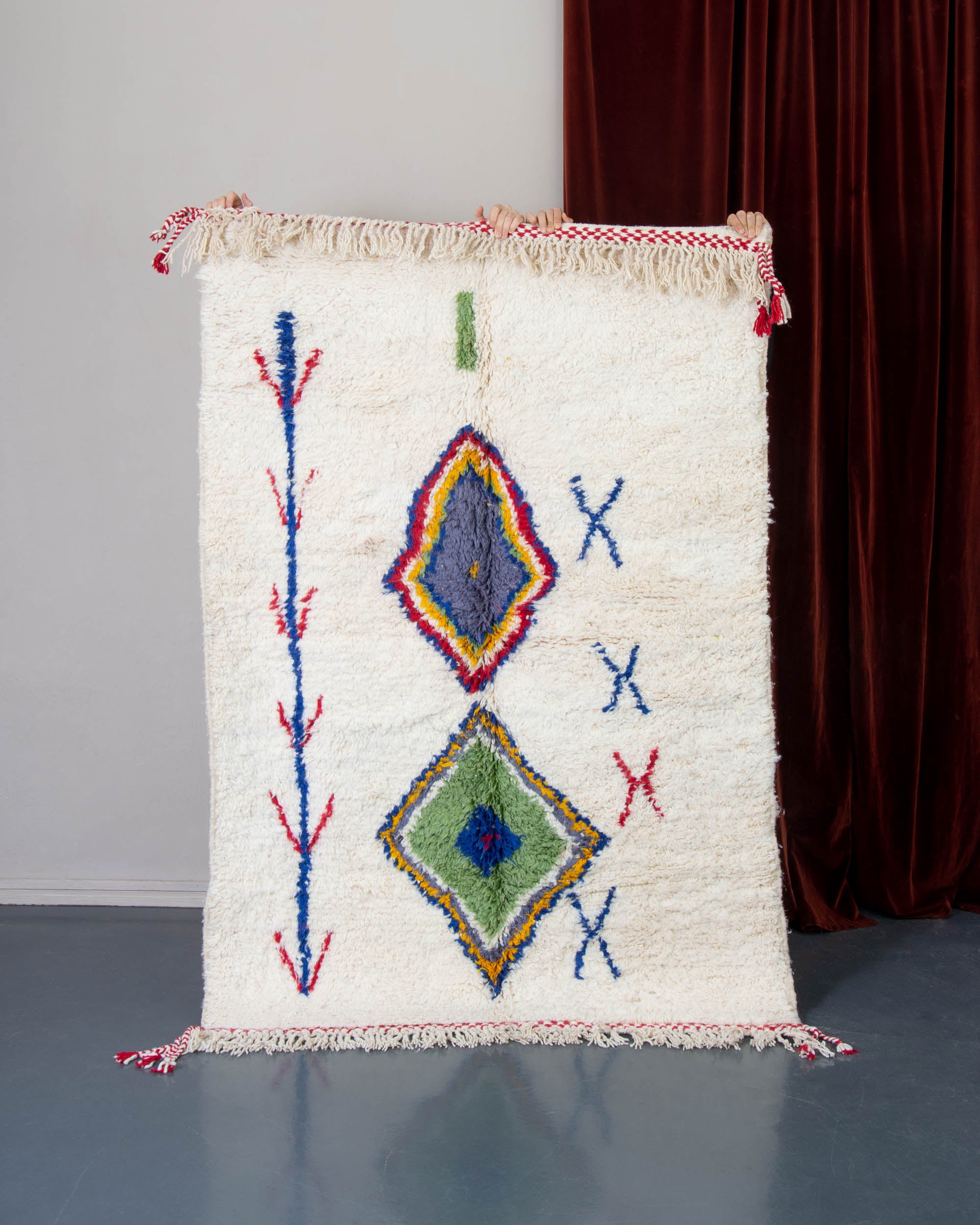 Modern designer handcrafted Berber rug from morocco Beniourain with beautiful colors and patterns