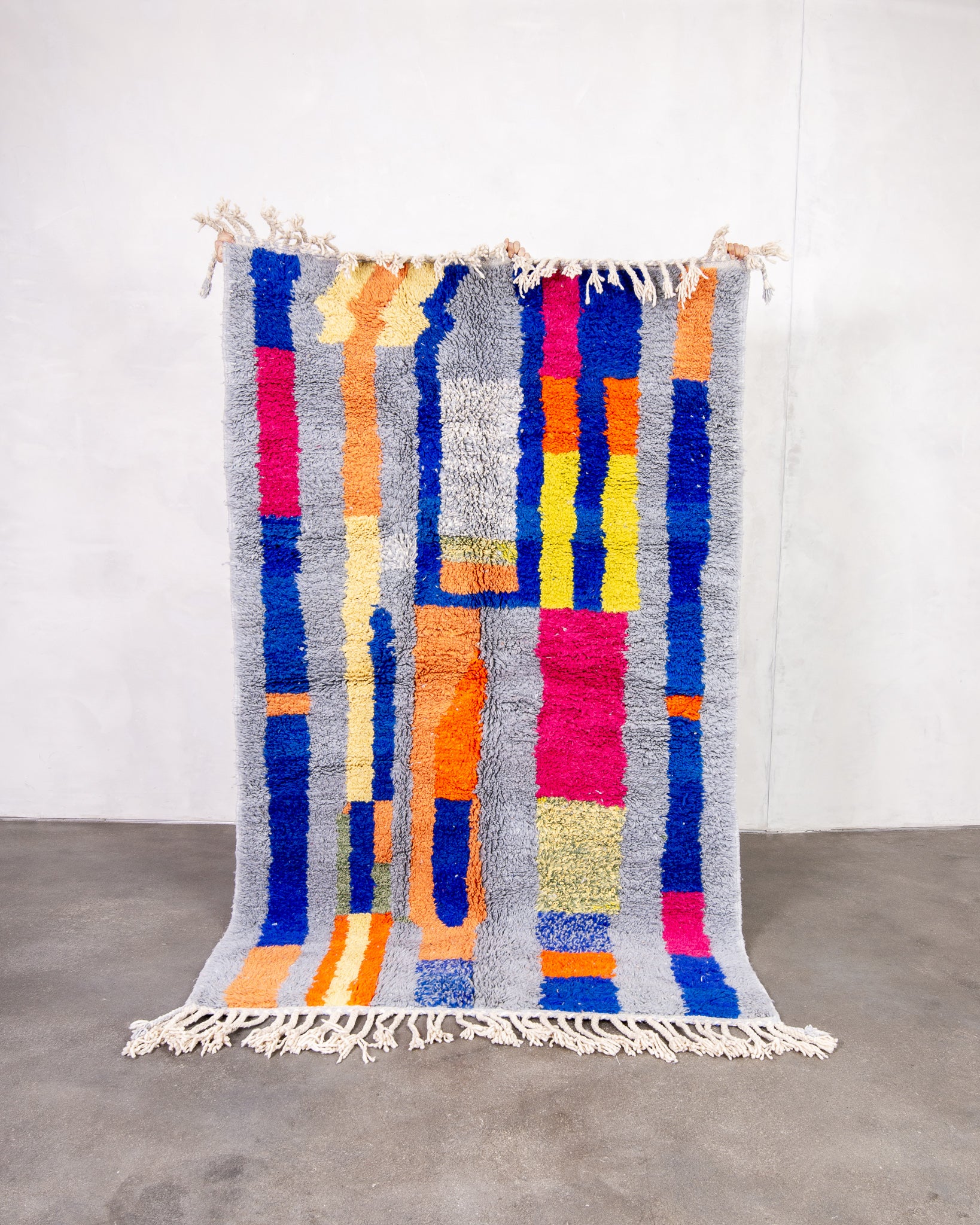 Modern designer handcrafted Berber rug from morocco Beniourain with beautiful colors and patterns