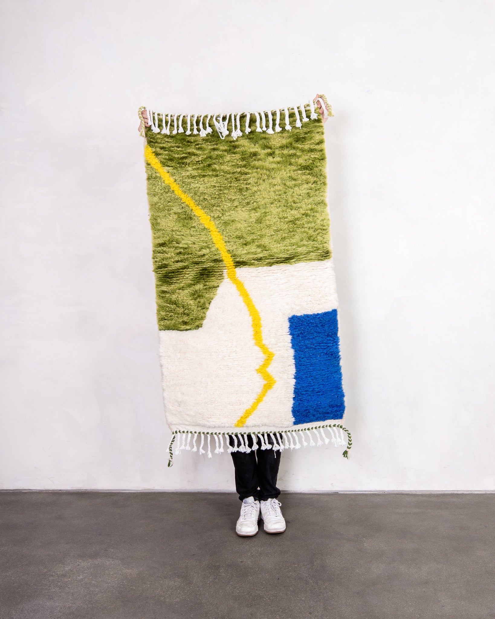 Modern designer handcrafted Berber rug from morocco Beniourain with beautiful colors and patterns