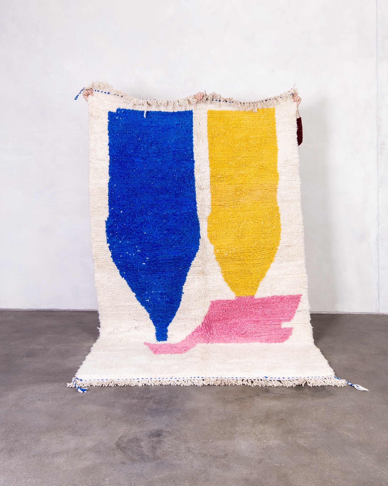 Modern designer handcrafted Berber rug from morocco Beniourain with beautiful colors and patterns