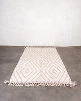 Moderner Designer handgefertigter Berber Teppich aus Marokko Beniourain mit schönen Farben und Mustern