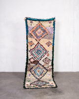 Moderner Designer handgefertigter Berber Teppich aus Marokko Beniourain mit schönen Farben und Mustern