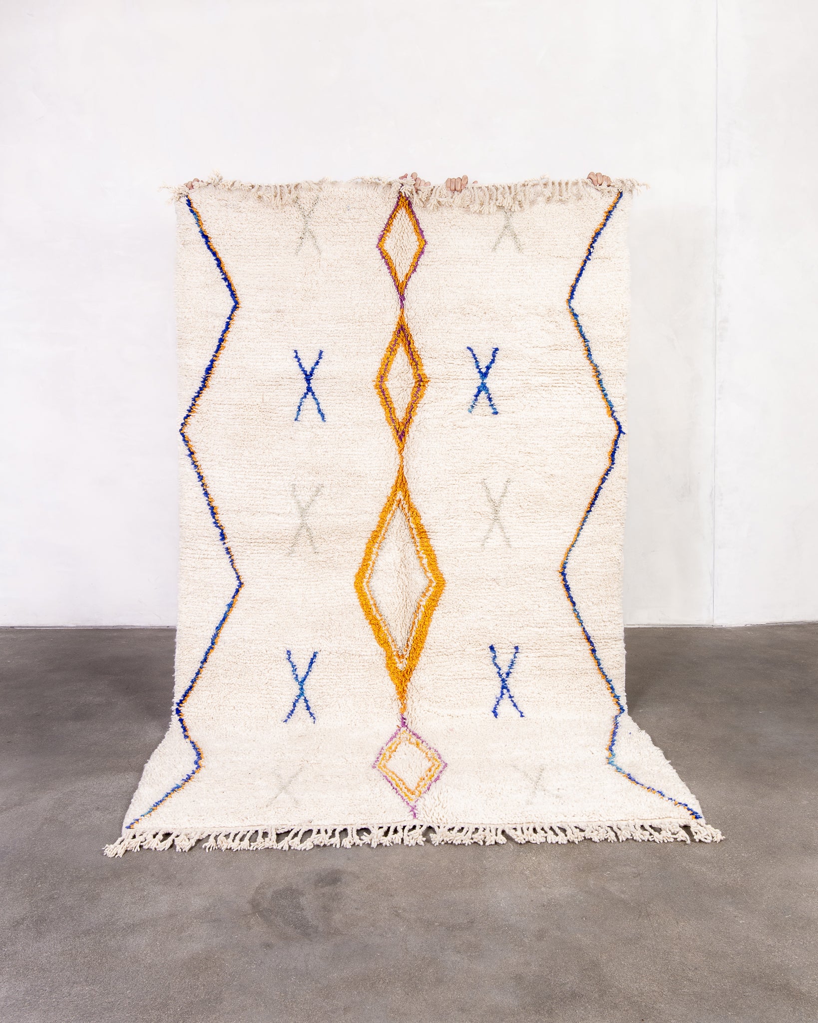 Modern designer handcrafted Berber rug from morocco Beniourain with beautiful colors and patterns