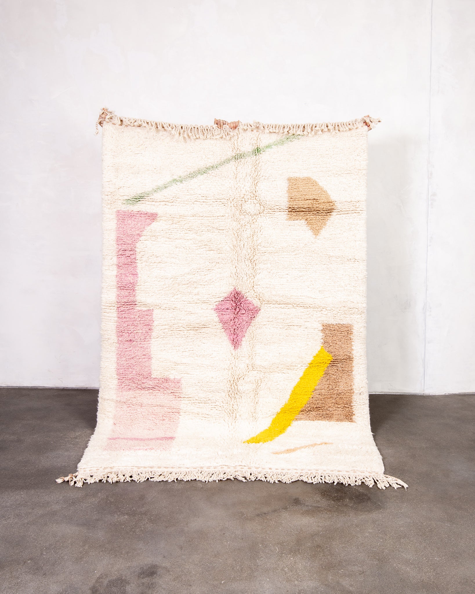 Modern designer handcrafted Berber rug from morocco Beniourain with beautiful colors and patterns