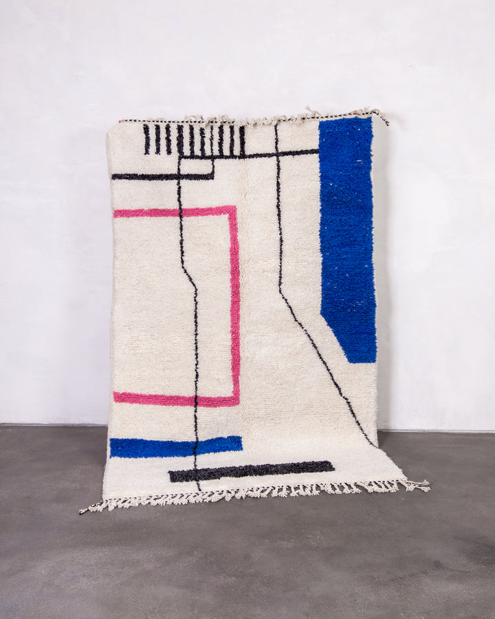 Modern designer handcrafted Berber rug from morocco Beniourain with beautiful colors and patterns