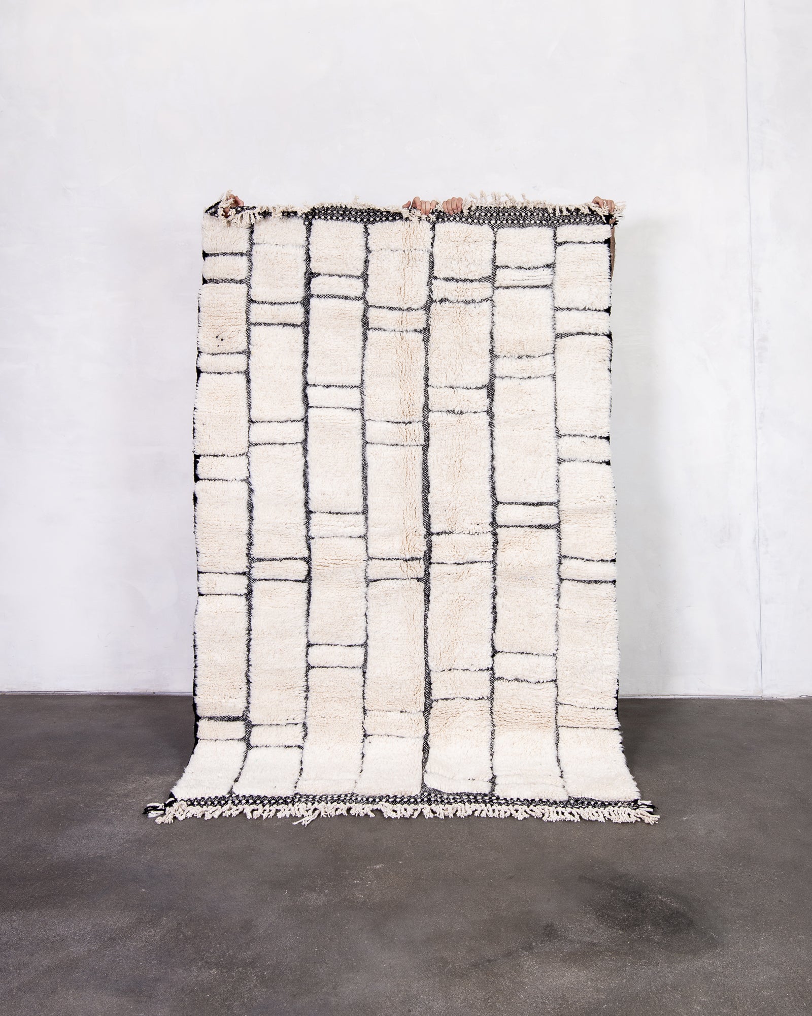 Modern designer handcrafted Berber rug from morocco Beniourain with beautiful colors and patterns