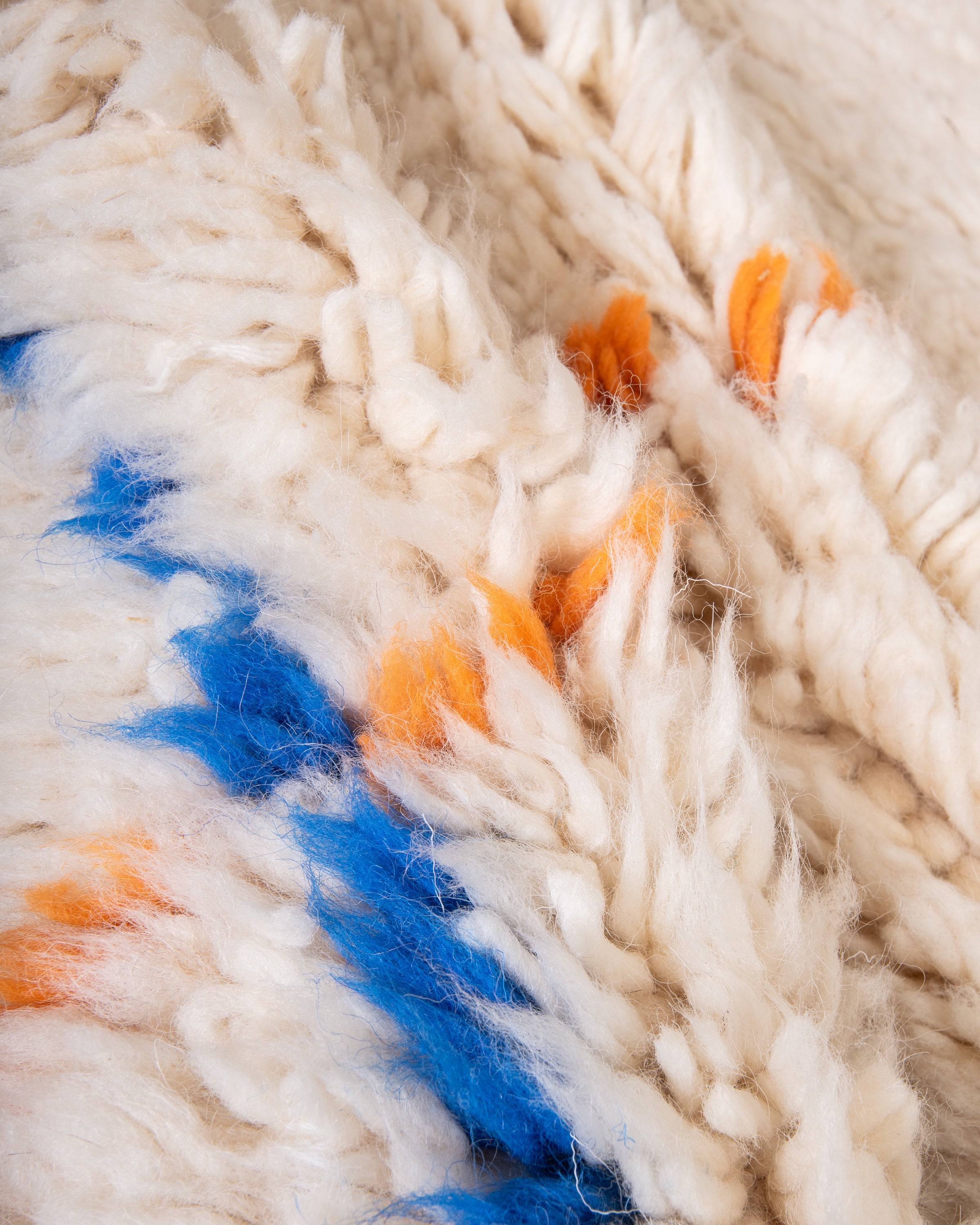 Modern designer handcrafted Berber rug from morocco Beniourain with beautiful colors and patterns