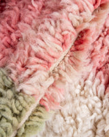 Moderner Designer handgefertigter Berber Teppich aus Marokko Beniourain mit schönen Farben und Mustern