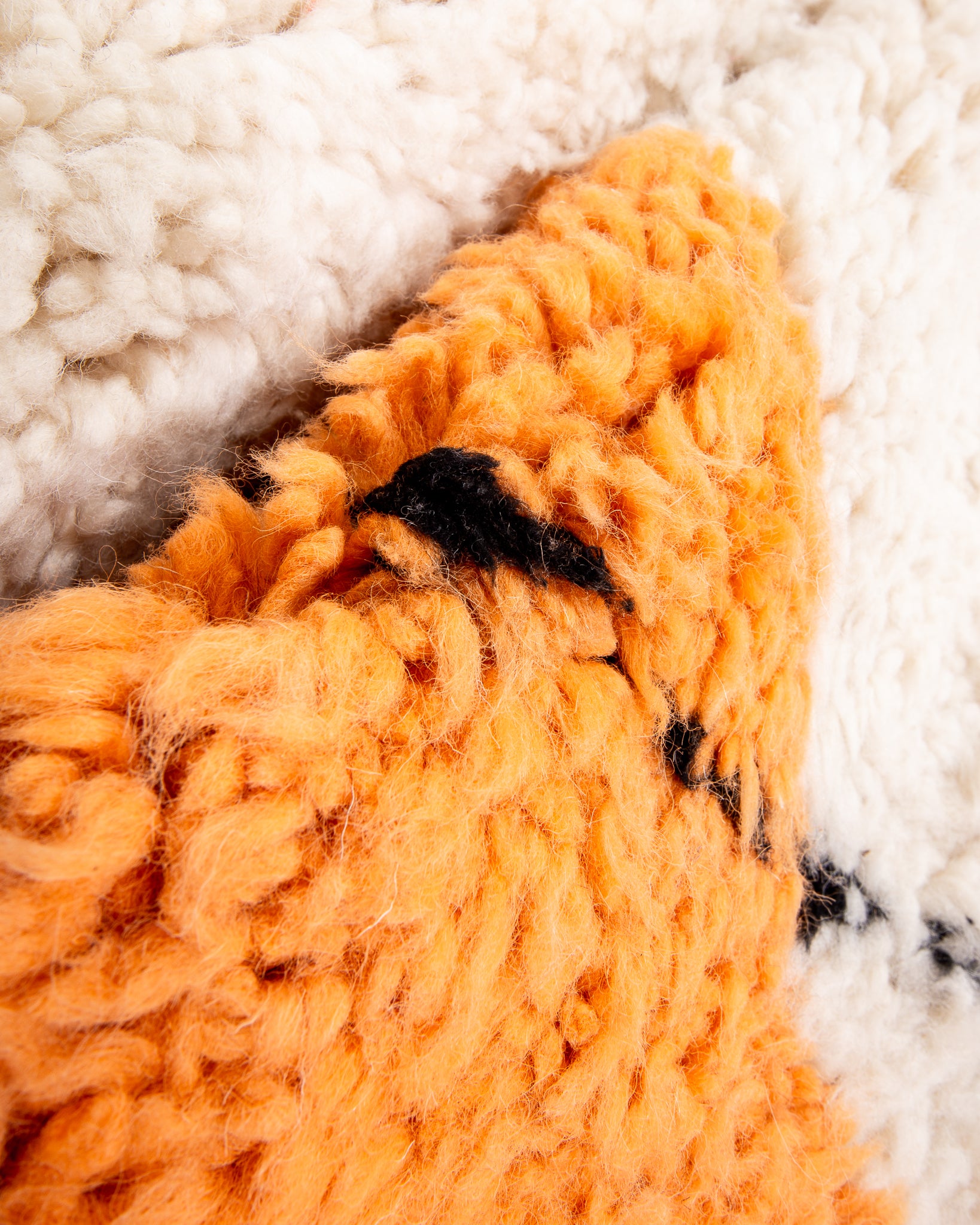 Modern designer handcrafted Berber rug from morocco Beniourain with beautiful colors and patterns