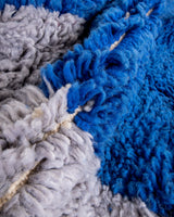 Moderner Designer handgefertigter Berber Teppich aus Marokko Beniourain mit schönen Farben und Mustern