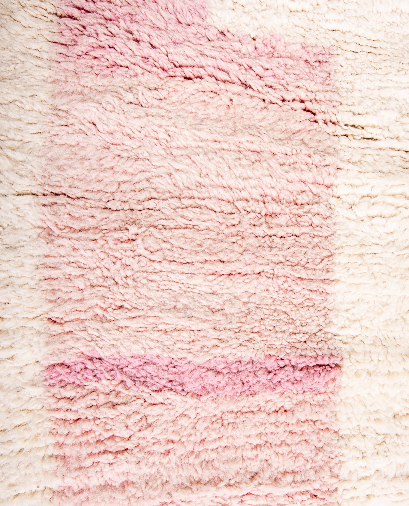 Modern designer handcrafted Berber rug from morocco Beniourain with beautiful colors and patterns