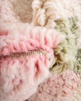 Moderner Designer handgefertigter Berber Teppich aus Marokko Beniourain mit schönen Farben und Mustern