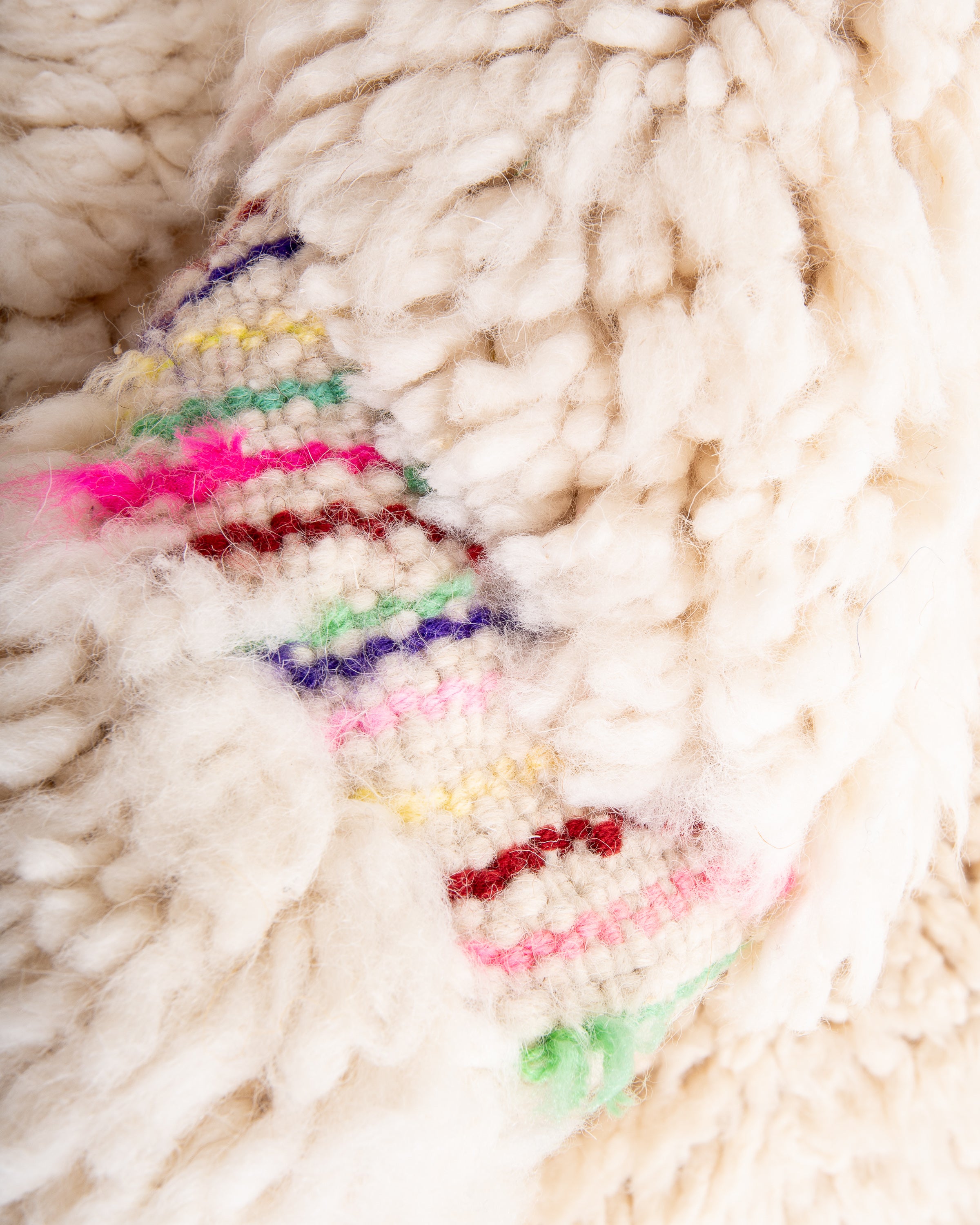 Modern designer handcrafted Berber rug from morocco Beniourain with beautiful colors and patterns