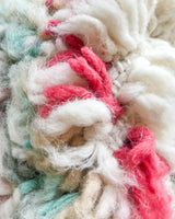 Moderner Designer handgefertigter Berber Teppich aus Marokko Beniourain mit schönen Farben und Mustern