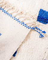 Moderner Designer handgefertigter Berber Teppich aus Marokko Beniourain mit schönen Farben und Mustern