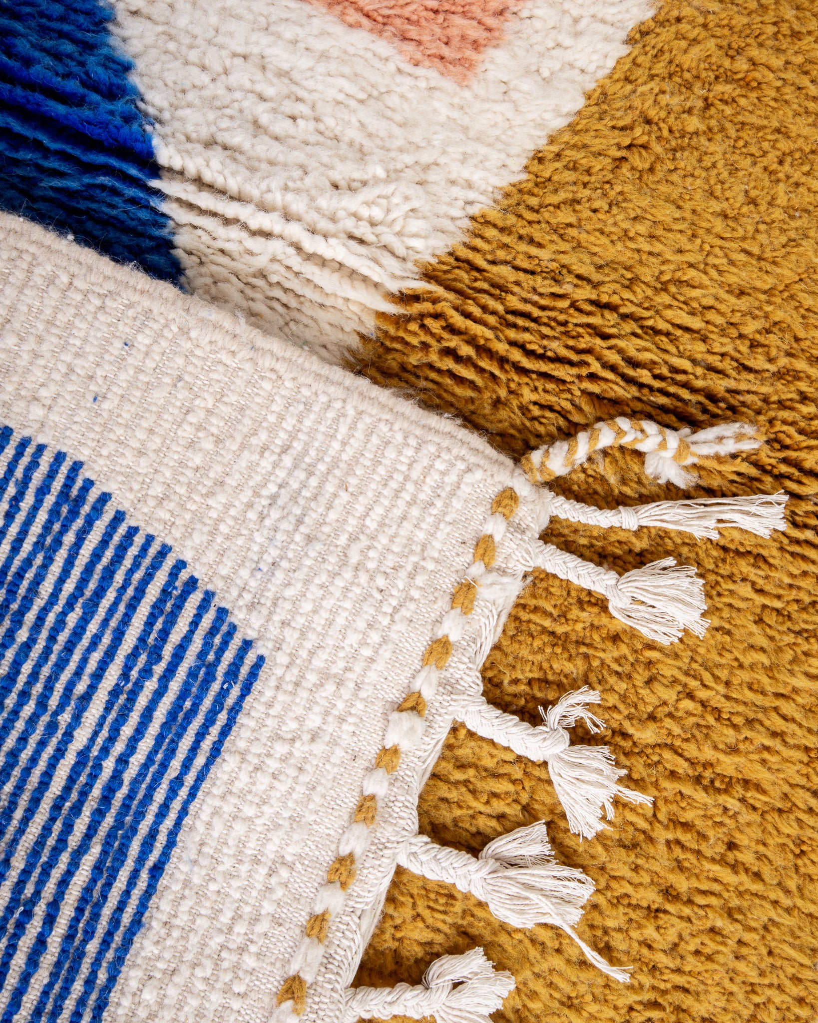 Modern designer handcrafted Berber rug from morocco Beniourain with beautiful colors and patterns