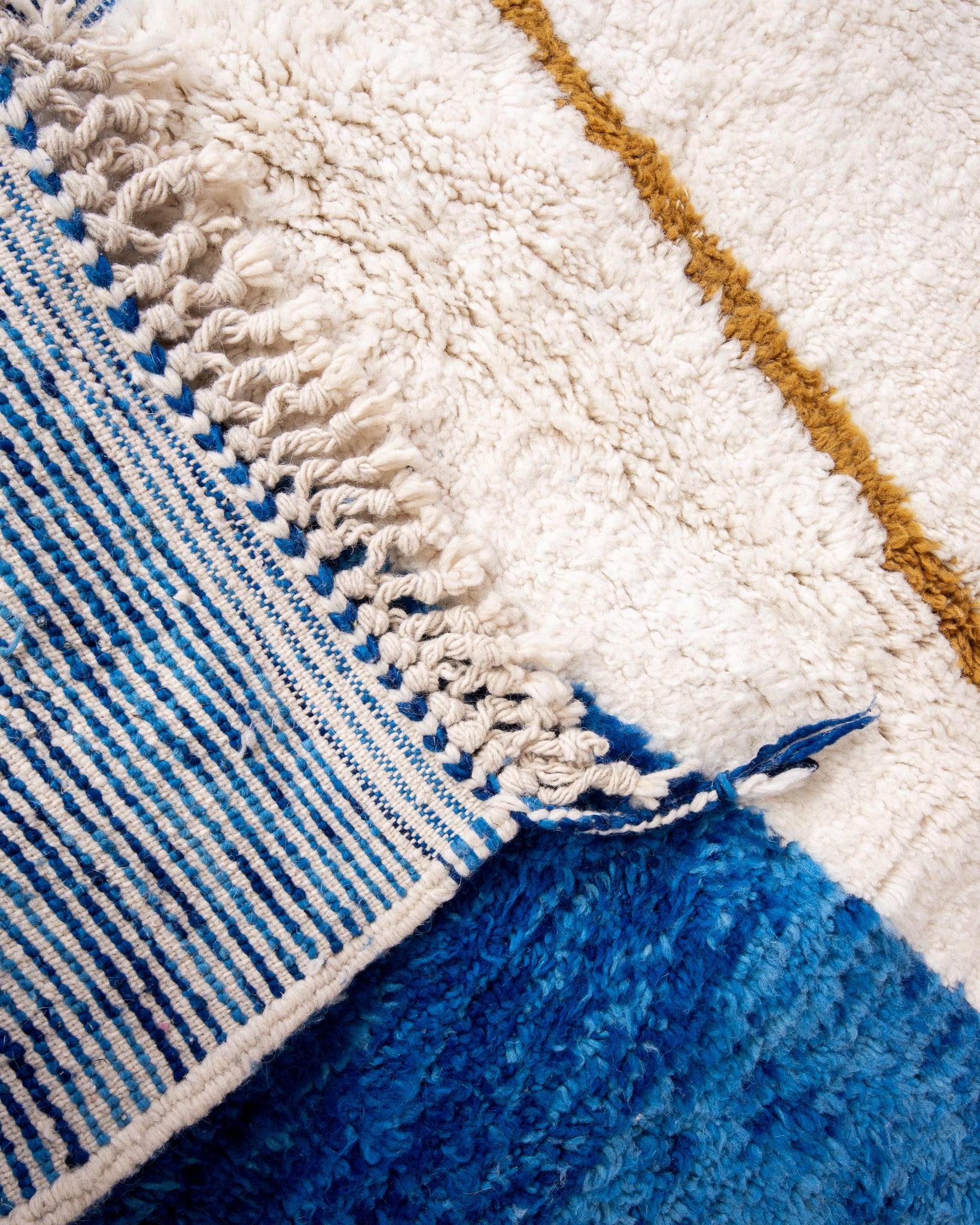 Modern designer handcrafted Berber rug from morocco Beniourain with beautiful colors and patterns