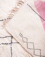 Moderner Designer handgefertigter Berber Teppich aus Marokko Beniourain mit schönen Farben und Mustern