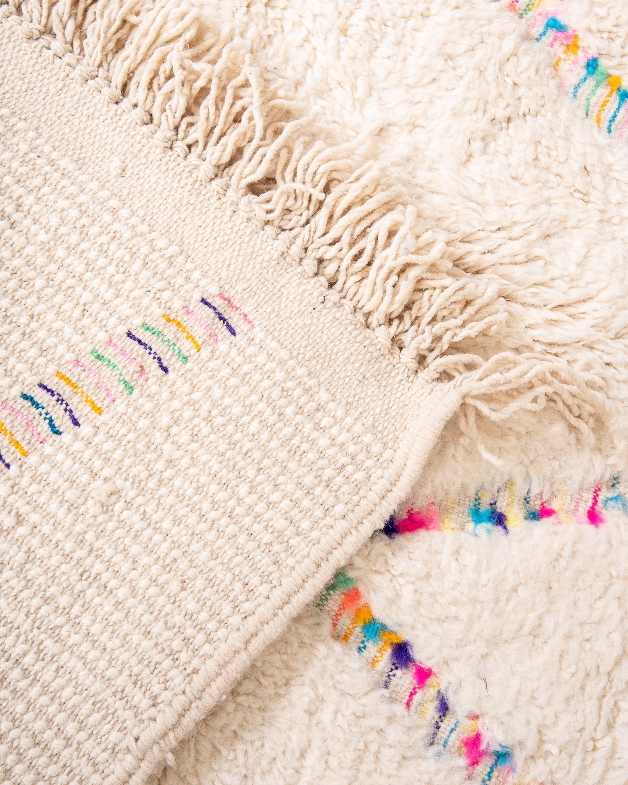 Modern designer handcrafted Berber rug from morocco Beniourain with beautiful colors and patterns