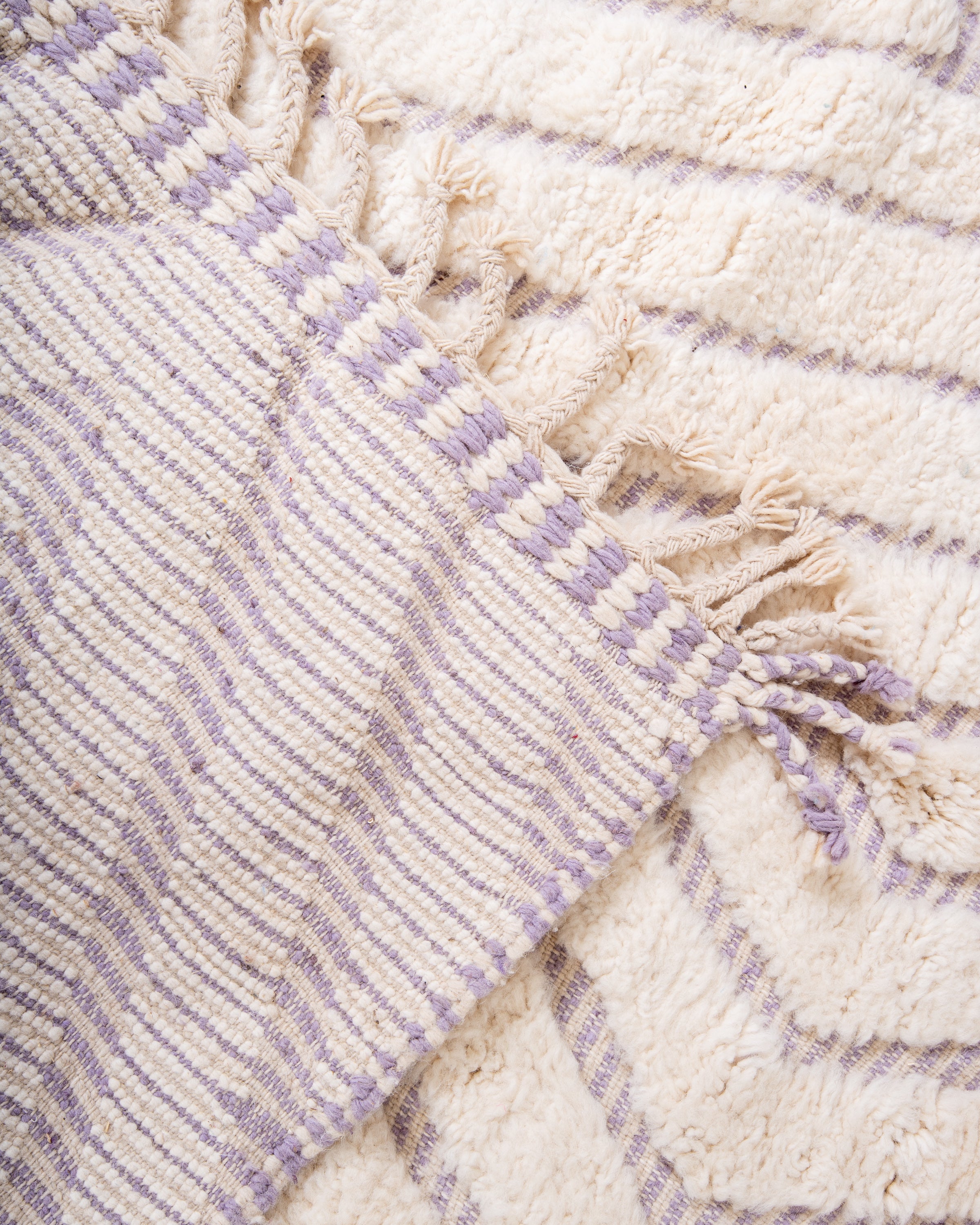 Modern designer handcrafted Berber rug from morocco Beniourain with beautiful colors and patterns