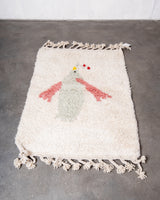 Moderner, handgefertigter Berber-Teppich aus Marokko. Beniourain-Teppich mit schönen Farben und Mustern und flauschiger Wollstruktur.