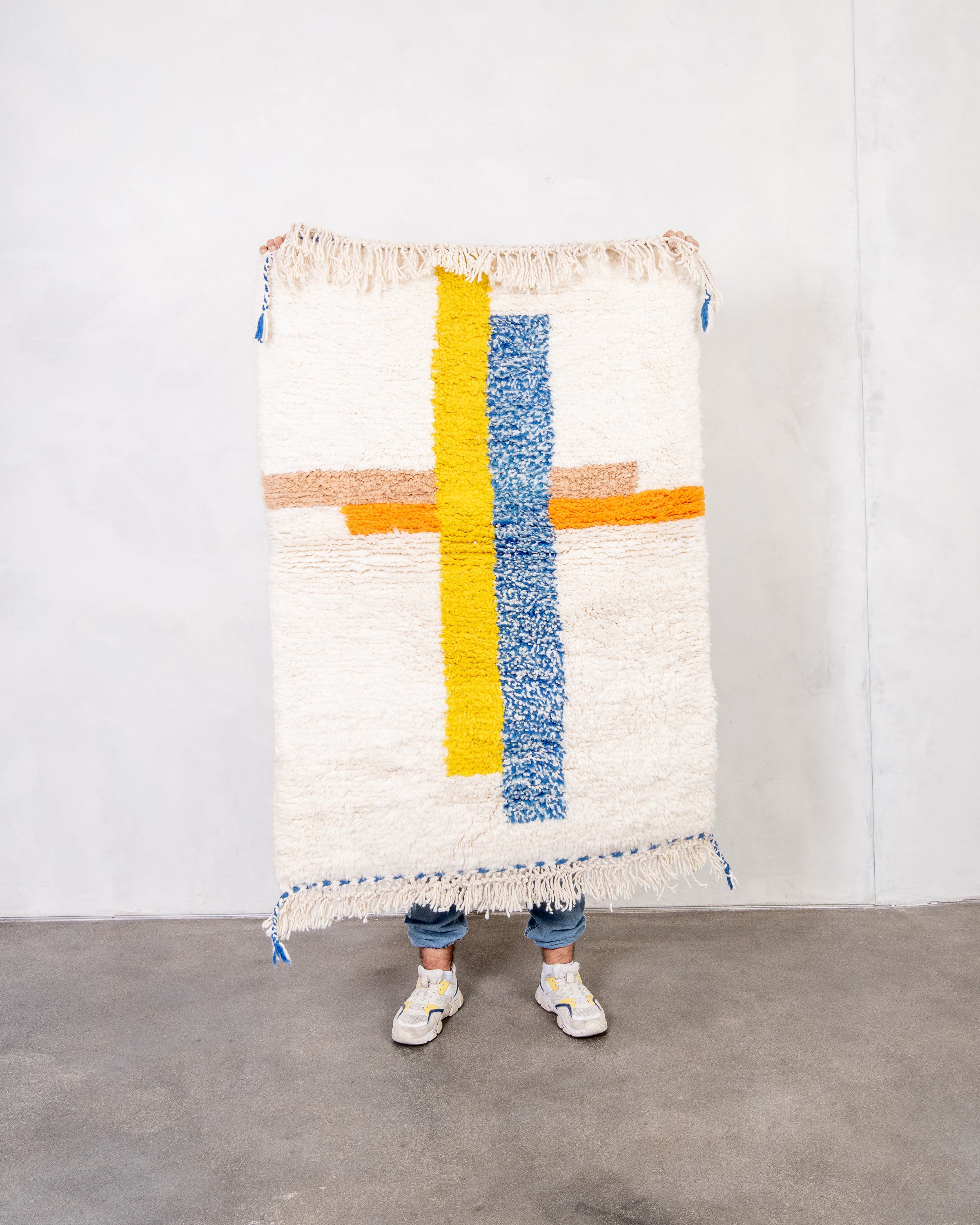 Modern designer handcrafted Berber rug from morocco Beniourain with beautiful colors and patterns