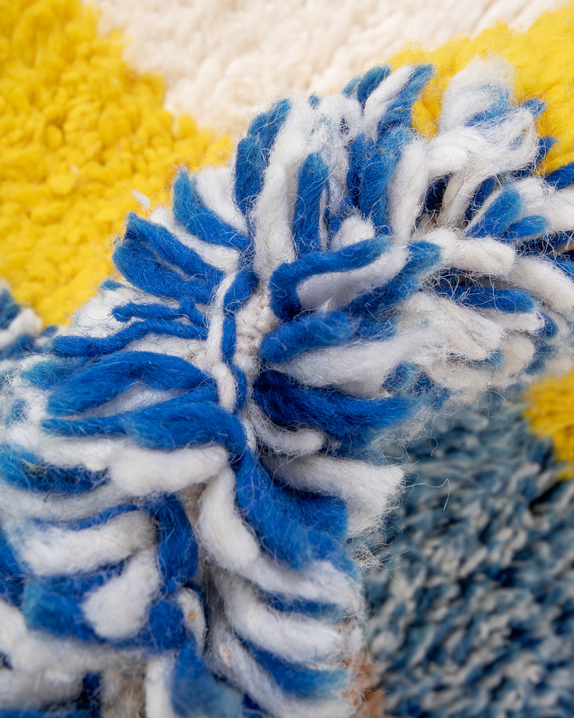 Modern designer handcrafted Berber rug from morocco Beniourain with beautiful colors and patterns