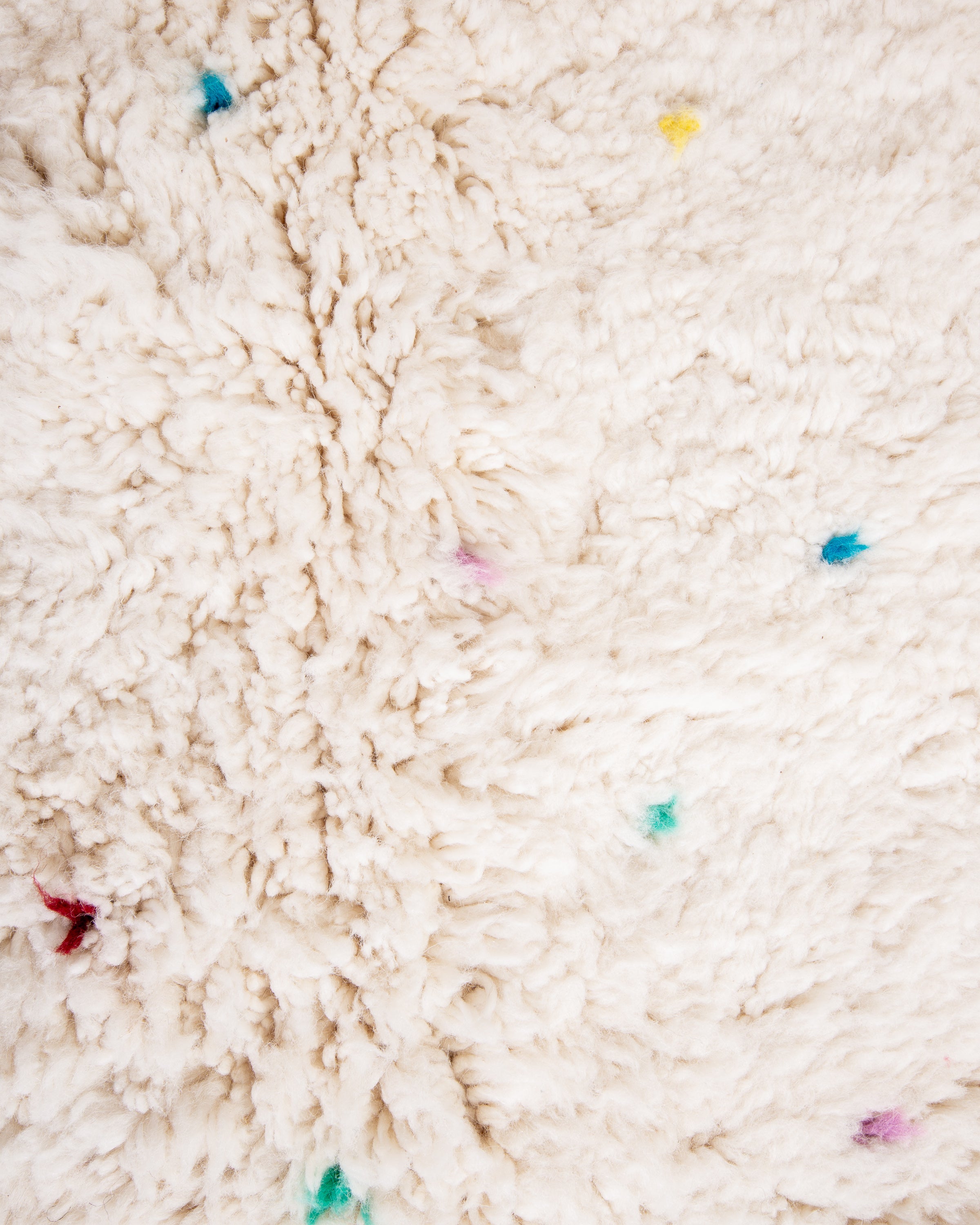 Modern designer handcrafted Berber rug from morocco Beniourain with beautiful colors and patterns