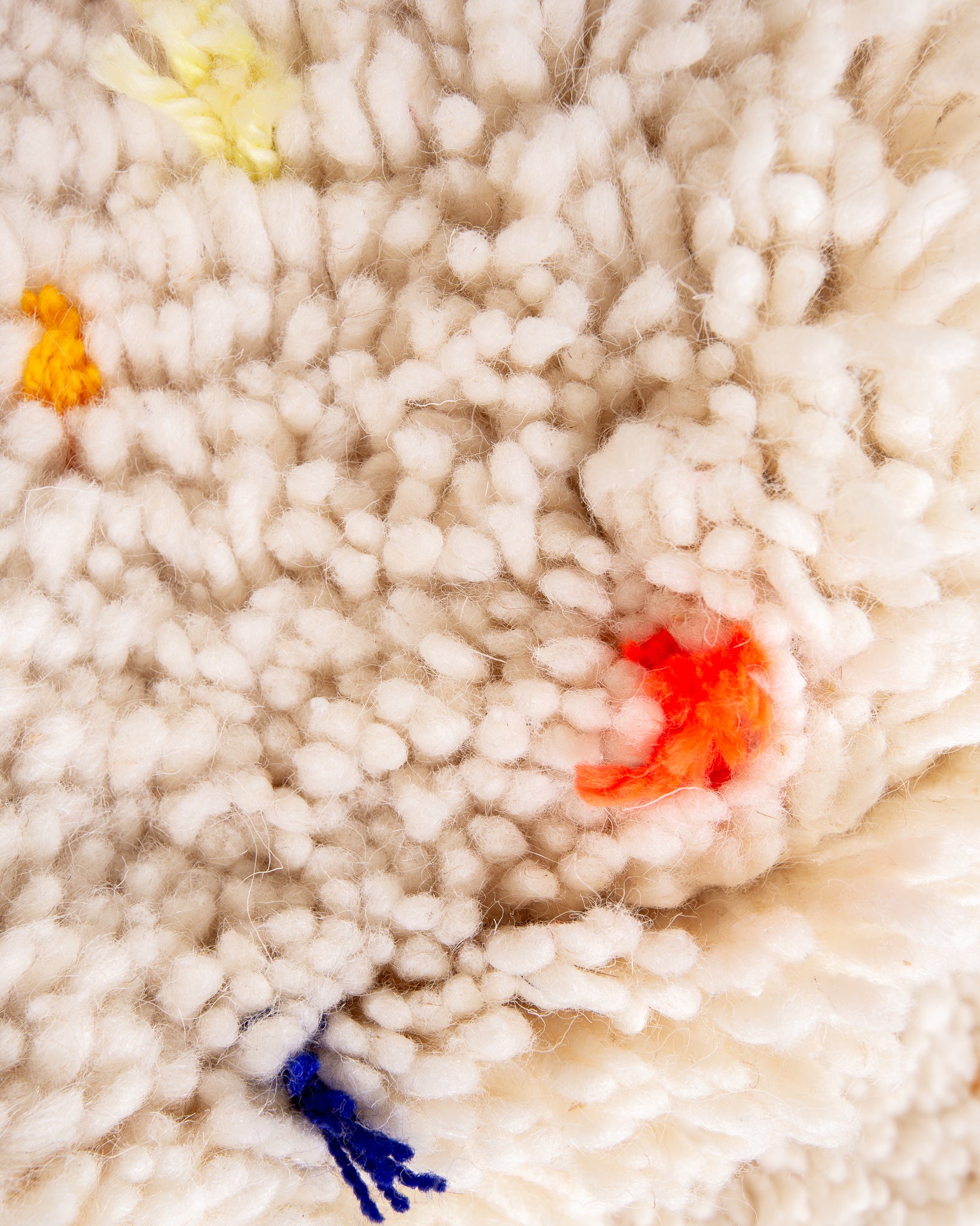 Modern designer handcrafted Berber rug from morocco Beniourain with beautiful colors and patterns