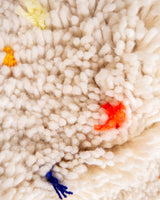 Moderner Designer handgefertigter Berber Teppich aus Marokko Beniourain mit schönen Farben und Mustern