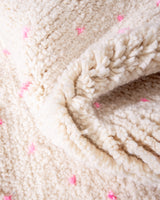 Moderner Designer handgefertigter Berber Teppich aus Marokko Beniourain mit schönen Farben und Mustern