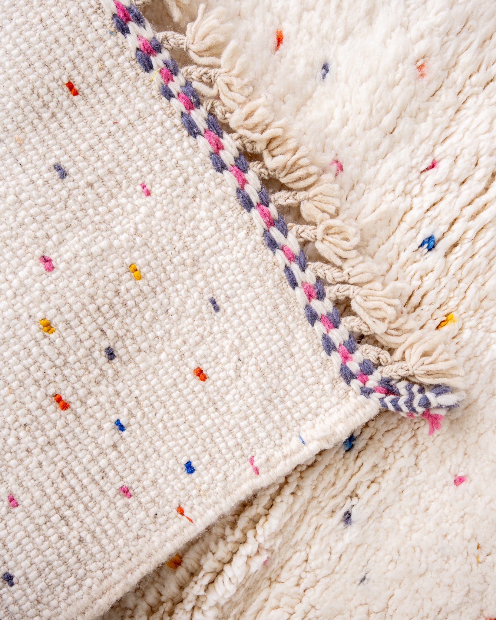 Modern designer handcrafted Berber rug from morocco Beniourain with beautiful colors and patterns